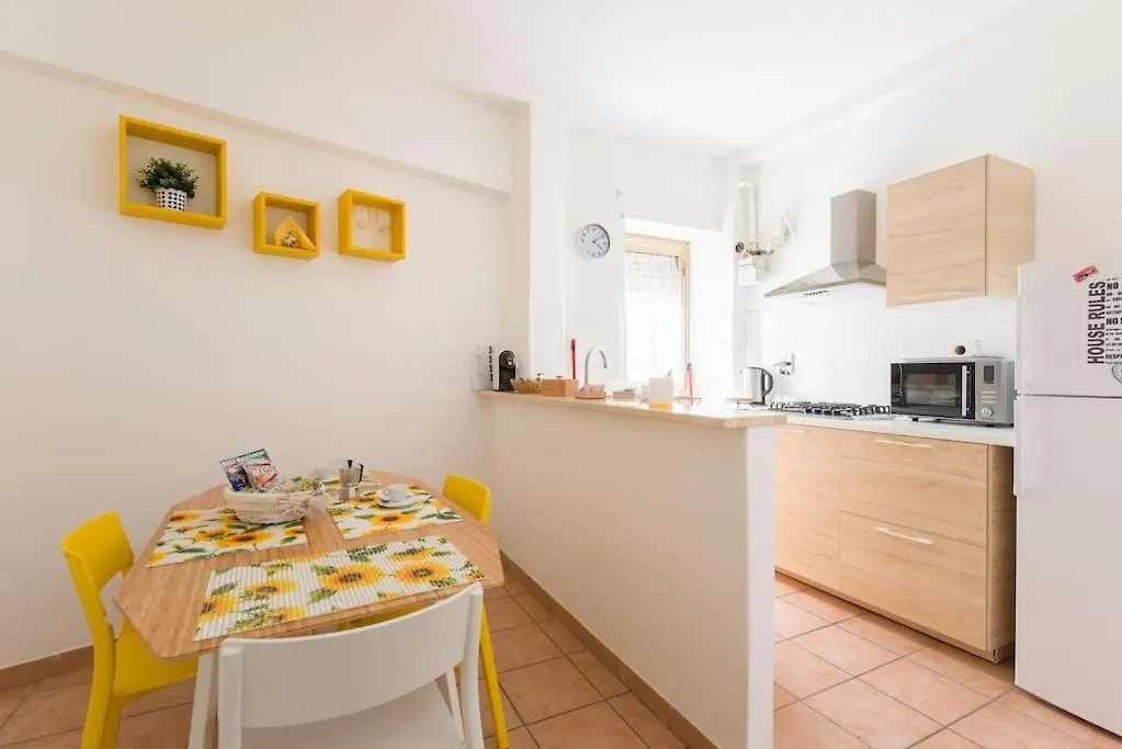 Casa Giramondo Roma Itália