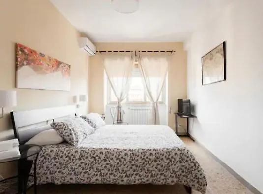 Casa Giramondo Roma Itália